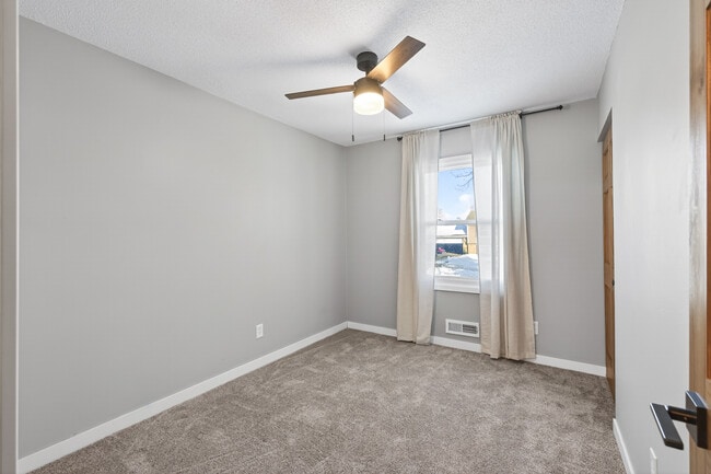 Building Photo - 15348 Drexel Way