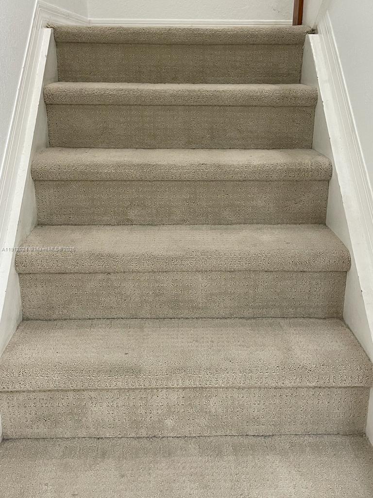 Building Photo - 14934 SW 41st Ln