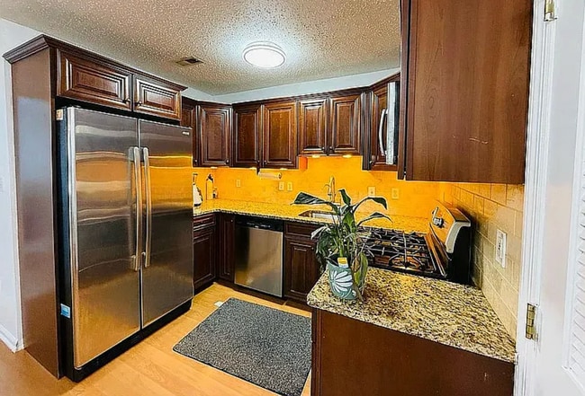 Building Photo - 108 Prestwick Way