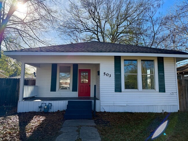 Building Photo - 503 N 5th St