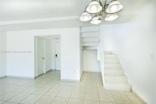 Building Photo - 9390 W Flagler St