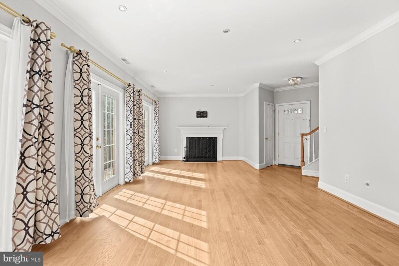 Building Photo - 4305 Massachusetts Ave NW