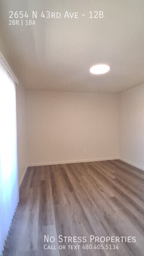 Building Photo - 2654 N 43rd Ave