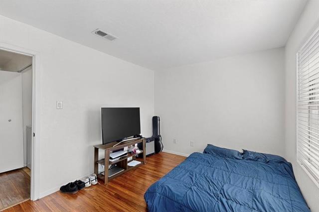 Building Photo - 2500 E Park Blvd