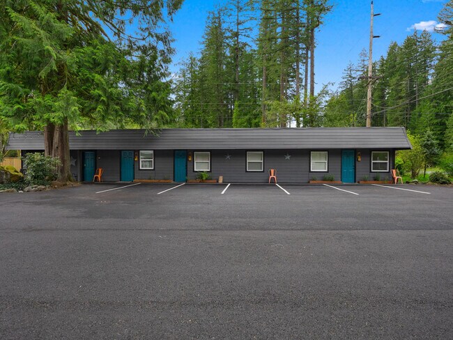 Building Photo - 65500 E Oregon St