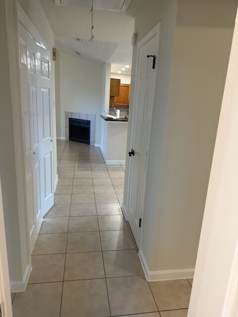 Building Photo - 3722 Westheimer Pl Dr