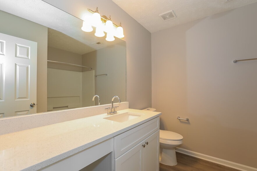 Building Photo - 1007 Harbor View Ln