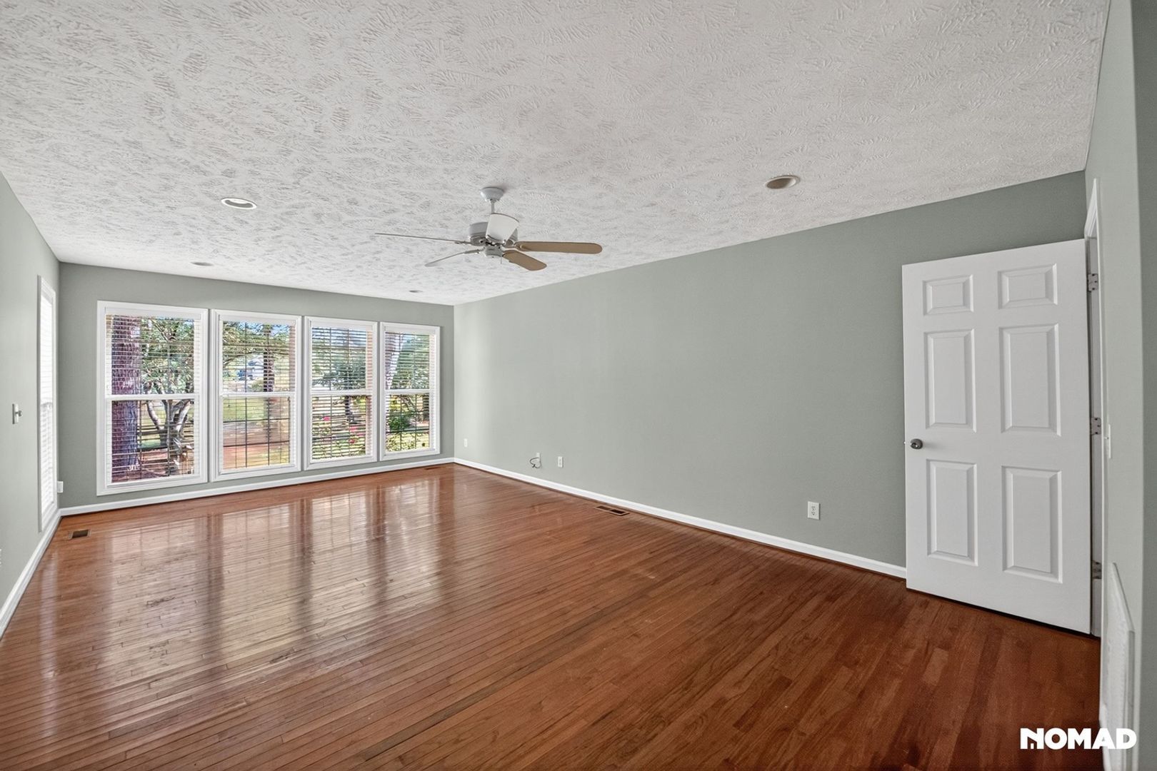 Building Photo - 124 Pinesage Dr