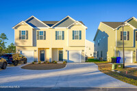 Building Photo - 403 Vandemere Ct