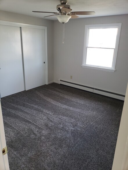 Building Photo - 507 Hancock St