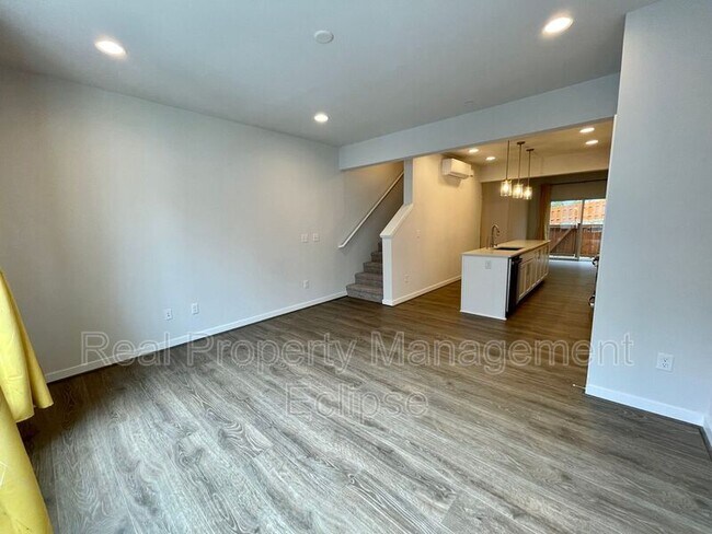 Building Photo - 10938 NE 189th St