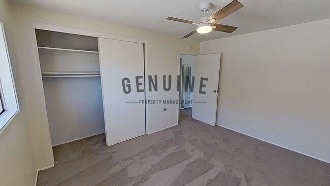 Building Photo - 1415 Cameo Ln