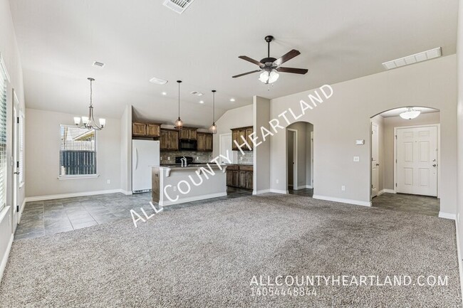 Building Photo - 9452 SW 29th Terrace