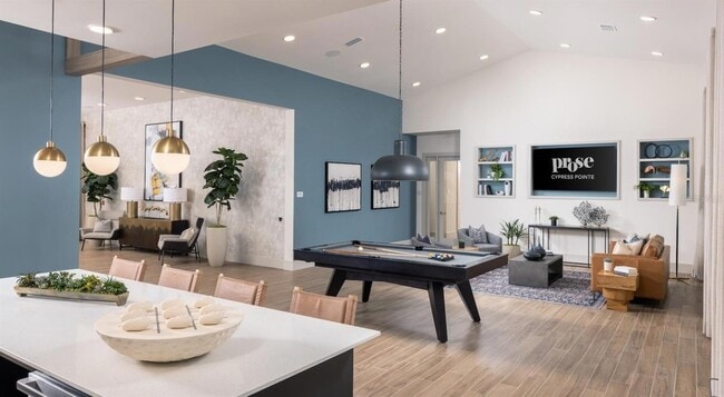 Building Photo - 3110 Gowan Dr