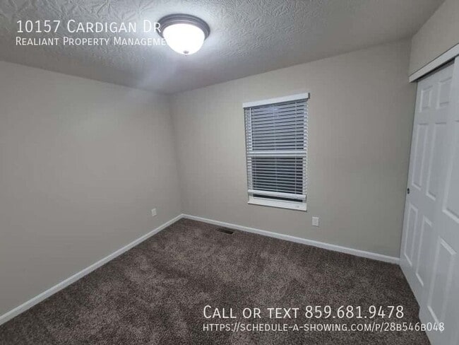 Building Photo - 10157 Cardigan Dr
