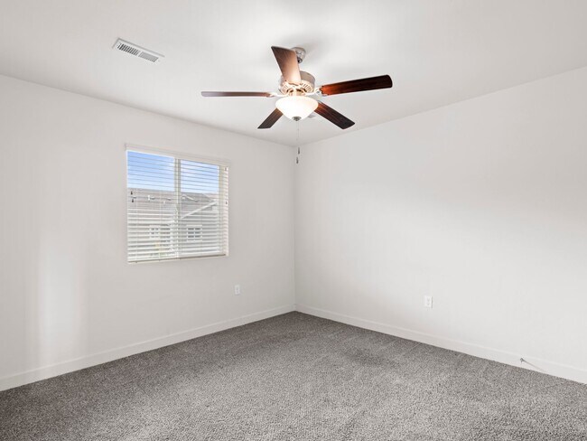 Building Photo - Lovely 3 bedroom home for rent in Herriman!