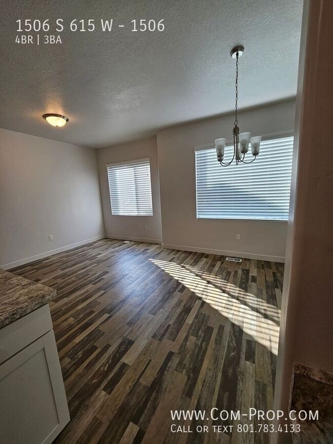 Building Photo - 1506 615 W