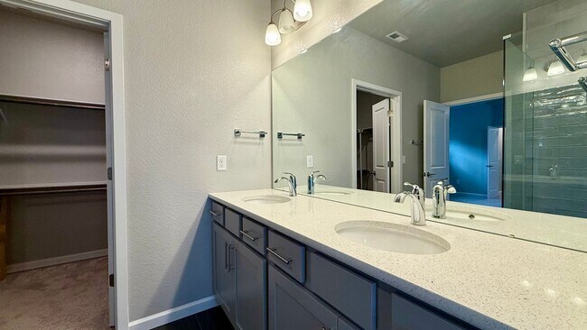 Building Photo - Modern Single-Family Home in Desirable Gold Hill Mesa — Built in 2021