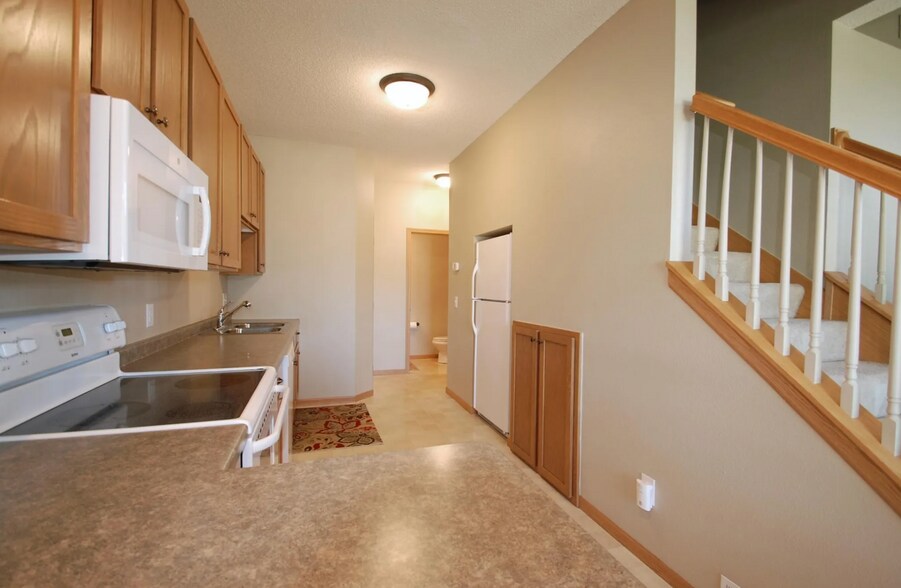 Building Photo - 140 Bridgewater Trl