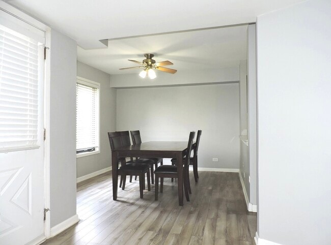 Building Photo - 245 Carlisle Ave