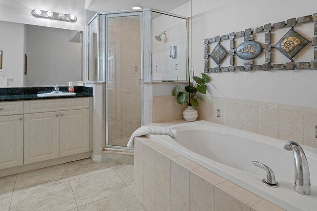 Building Photo - 4845 S Tromp Lp