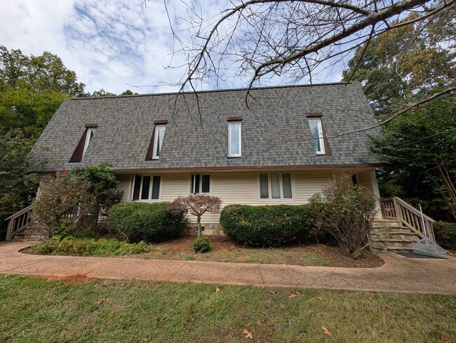 Building Photo - Room in Single Family Home on Ranson Rd