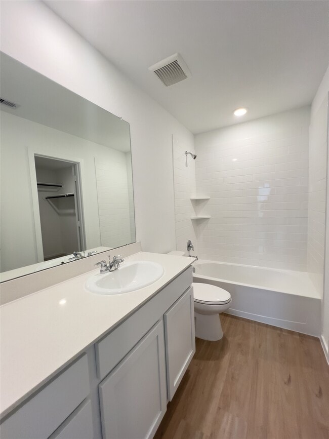 Building Photo - 18547 Cepagatti Dr
