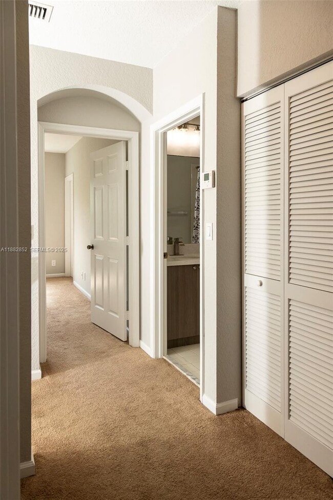 Building Photo - 5662 Enclave Pl