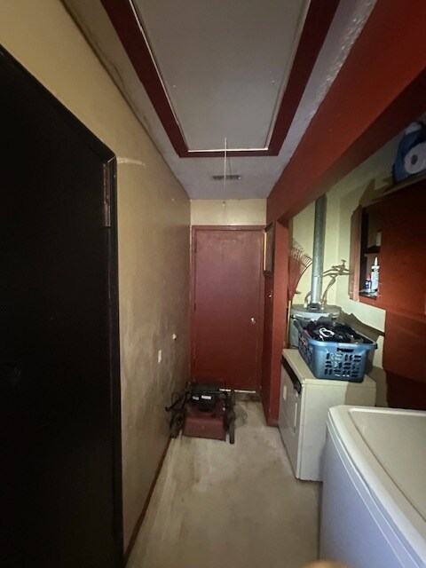 Building Photo - 525 S 20th St