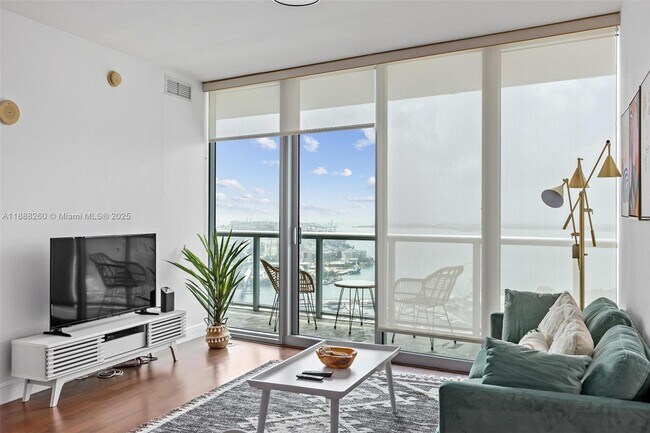 Building Photo - 888 Biscayne Blvd