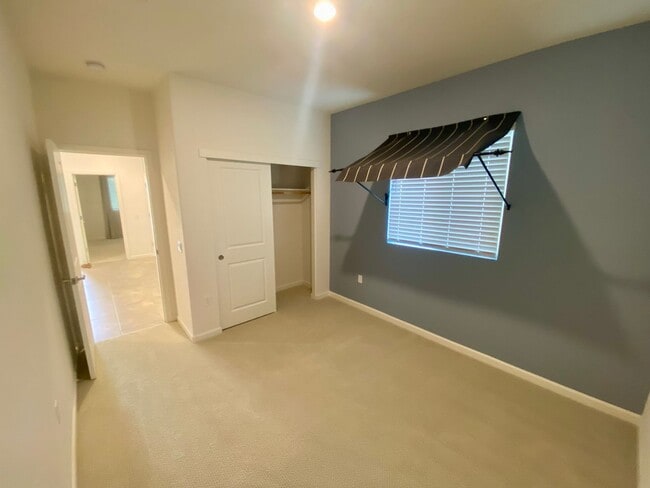 Building Photo - Breathtaking 4/2 Rancho Cordova Model w/TO...