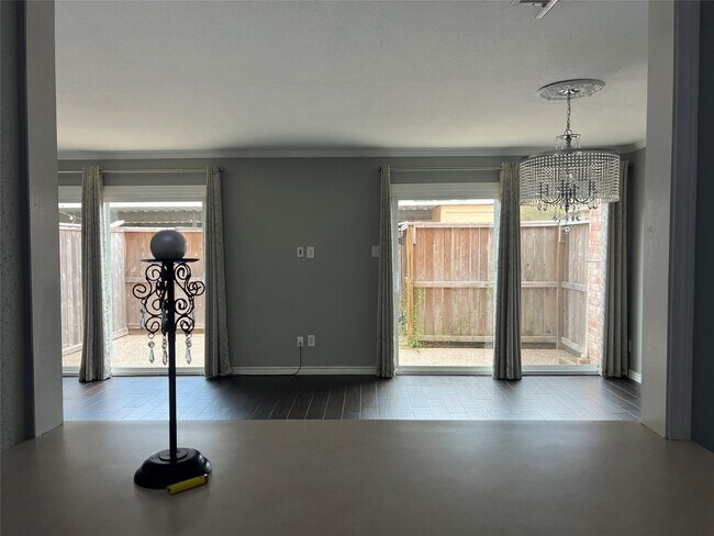 Building Photo - 5801 Lumberdale Rd