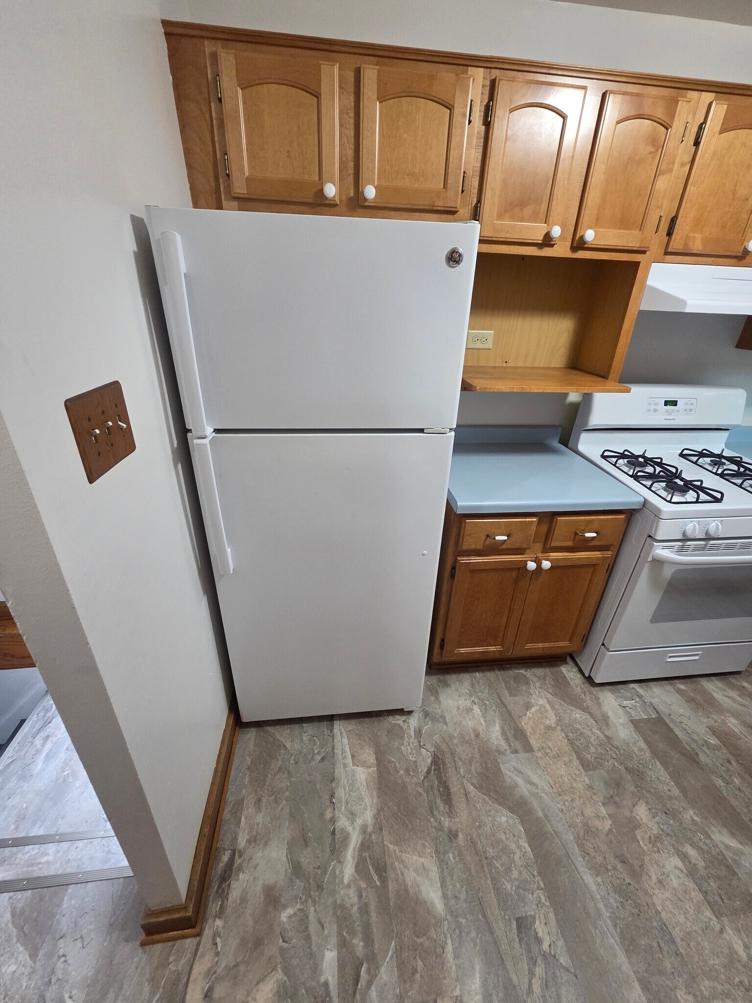 Building Photo - 2412 E Ohio Ave