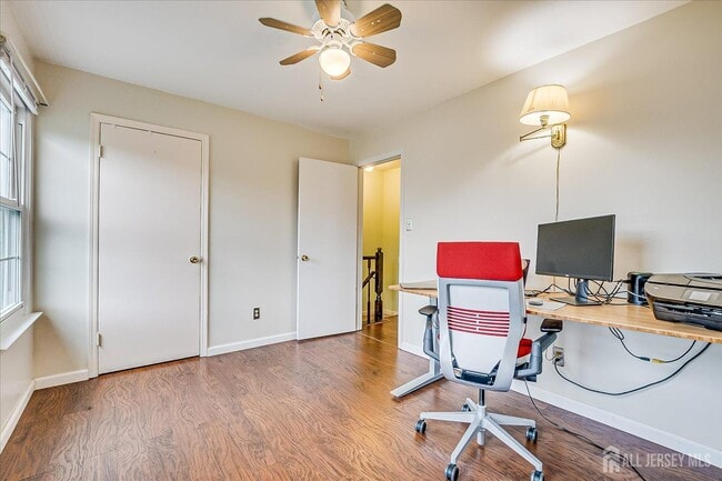 Building Photo - 40 Azalea Dr