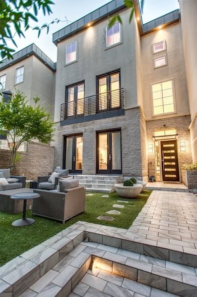 Building Photo - 3633 Brown St