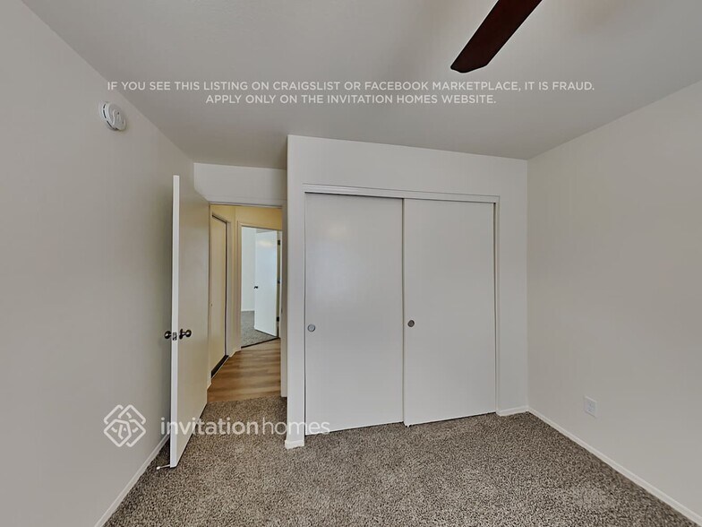 Building Photo - 1003 N Alvaro