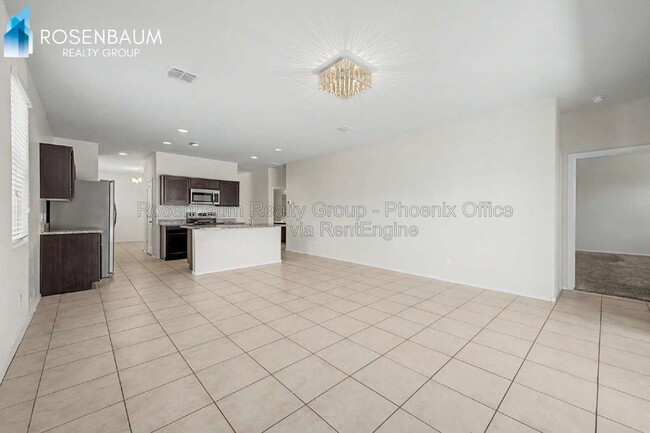 Building Photo - 41917 W Manderas Ln