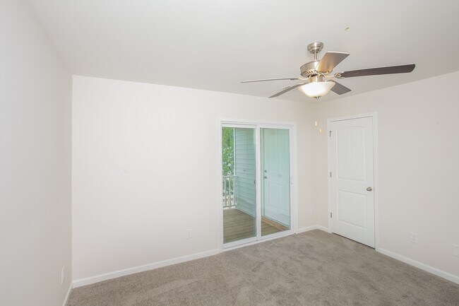 Building Photo - 317 Noble Ln