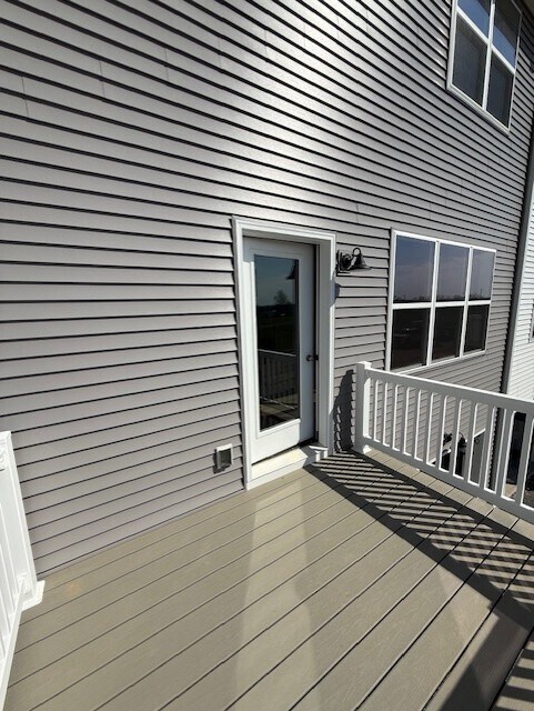 Building Photo - 50 N Conifer Dr