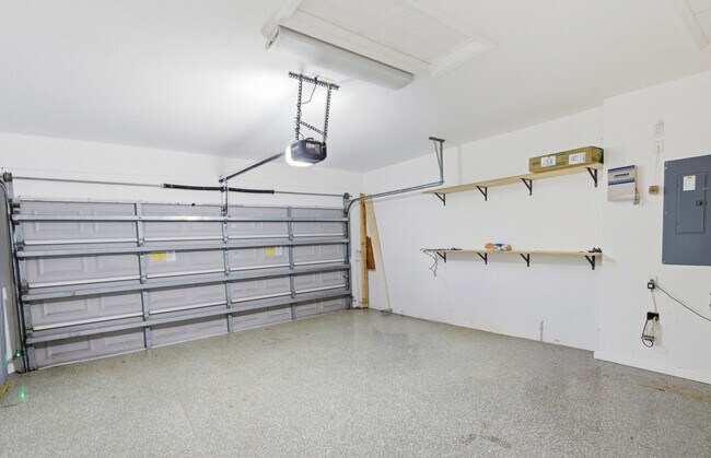 Building Photo - 207 Banyanwood Point