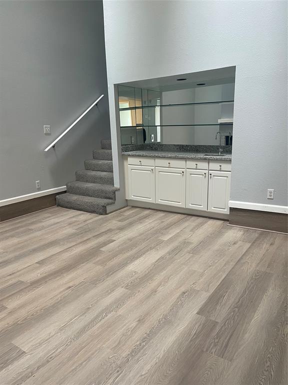 Building Photo - 13451 Parkway Blvd