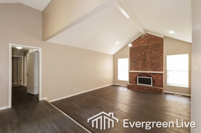 Building Photo - 9133 E 90th Ter