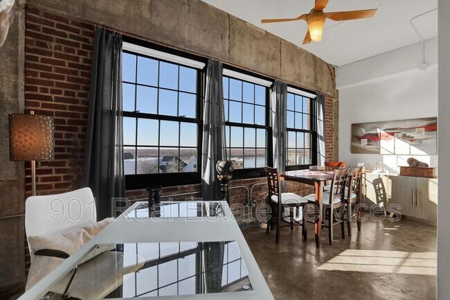 Building Photo - 505 Tennessee St