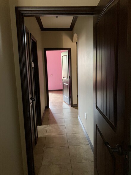 Building Photo - 3107 Conde Dr