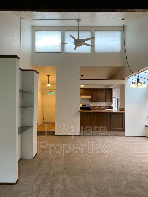 Building Photo - 12120 E Gibson Rd