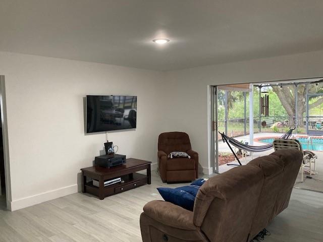 Building Photo - 18312 Driggers Ave