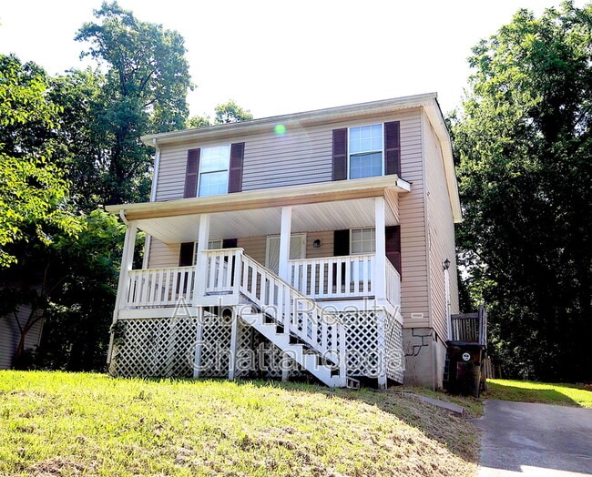 Primary Photo - 712 East Ave