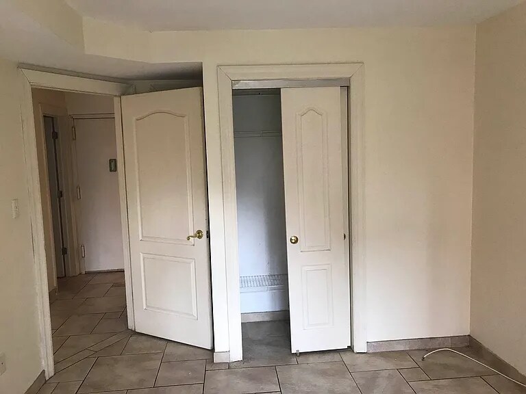 Building Photo - 142-37 38th Ave