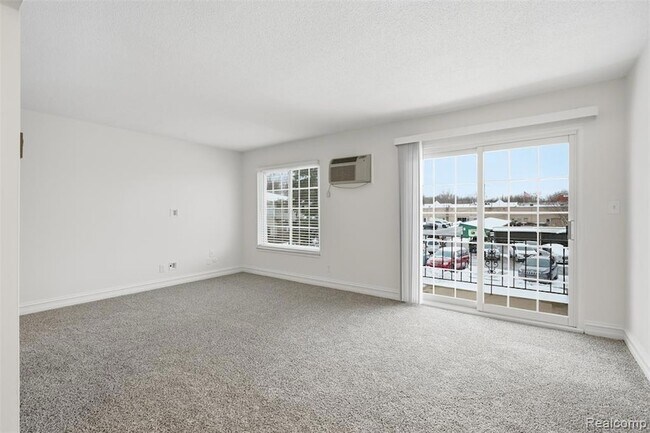 Building Photo - 8188 24 Mile Rd