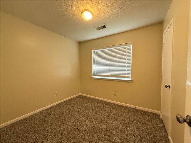 Building Photo - 6615 Highwind Bend Ln